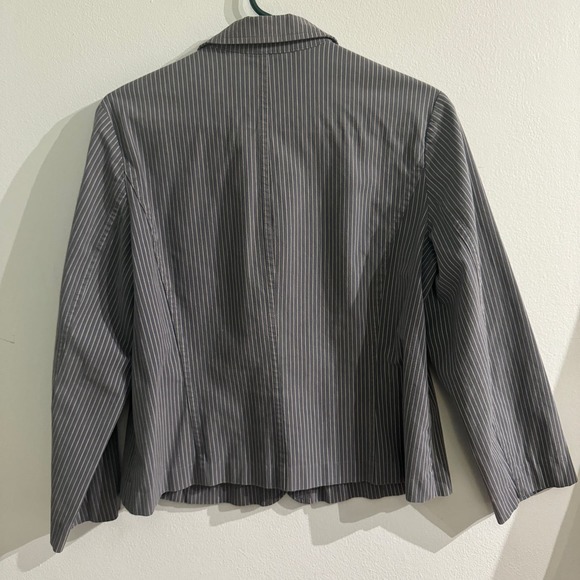 Talbots Petites Pinstriped Gray Blazer Suit Jacket with Stretch Women's Medium - Picture 7 of 7
